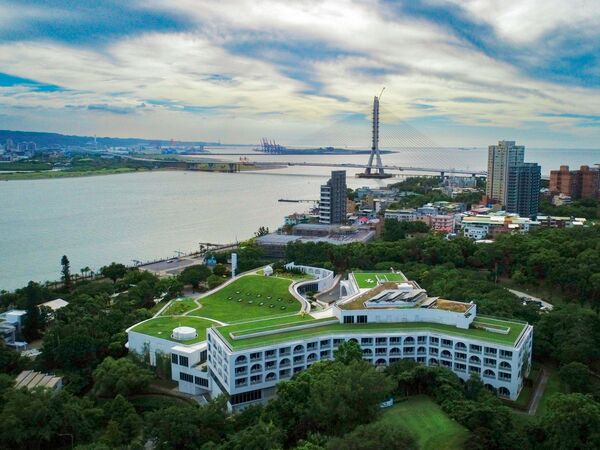 ▲北投老爺＋淡水將捷雙城住房，9,299元可入住兩館各1晚，優惠到年底。（圖／業者提供）