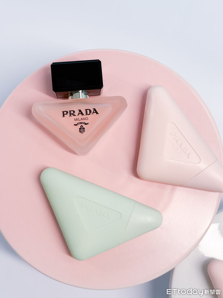 PRADA BEAUTY,SAWAA,保養,護手霜,美妝。（圖／記者李薇攝、品牌提供）