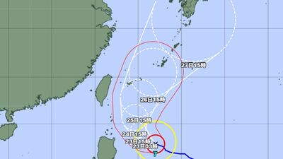 米克拉颱風「明天達到強度巔峰」　日本氣象廳預測一路北上