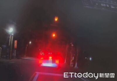 高雄男闖紅燈遇特勤!手臂「跑水路」痕跡露餡 果然又是毒駕