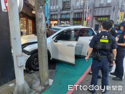 桃園Lexus女「喪屍連環撞」插進店家 警一測陽性反應