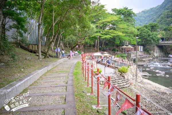 ▲▼宇內溪溫泉戲水區。（圖／部落客滿分的旅遊札記授權提供）