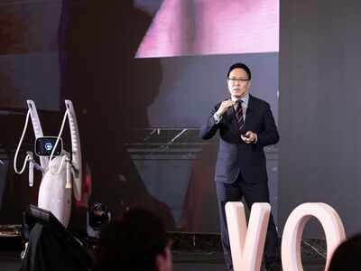 電音波品牌百家爭鳴,如何選對抗老保養?李杰年院長解析海芙電音雙波三大優勢