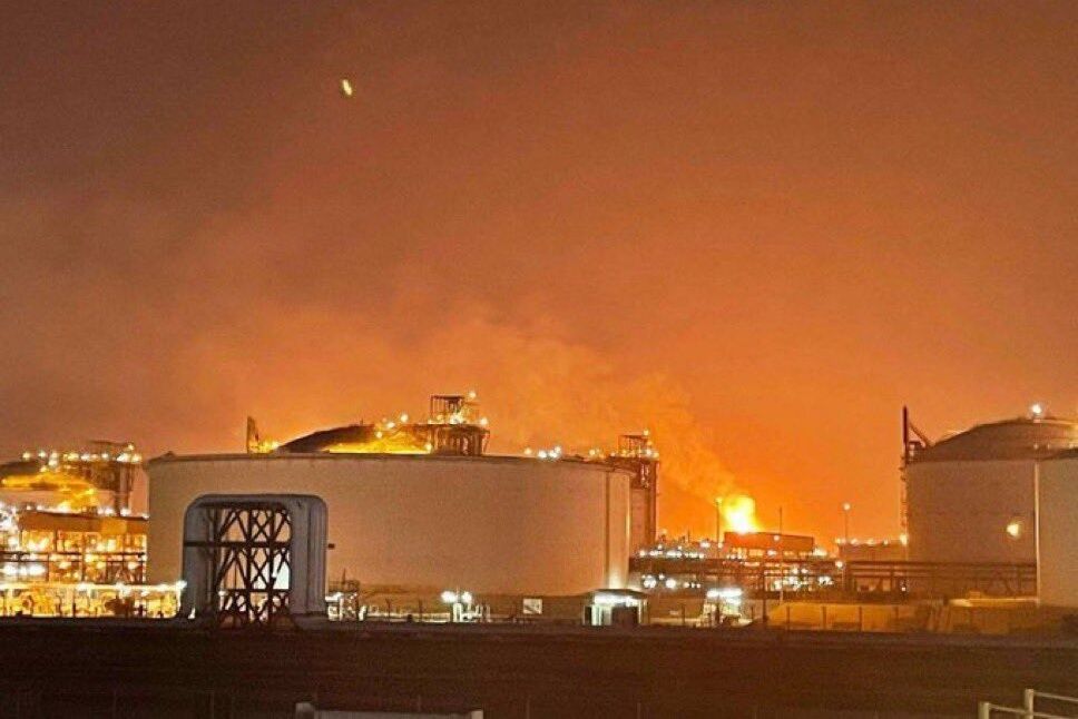 全球最大LNG樞紐!卡達工業區「深夜大爆炸」驚人畫面曝 至少13死 | ETtoday國際新聞 | ETtoday新聞雲