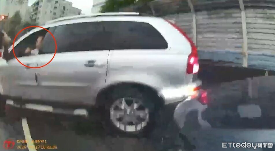 曾接手大哥販毒事業 新北男毒駕拒檢狂逃困車陣!警拔槍壓制 | ETtoday社會新聞 | ETtoday新聞雲