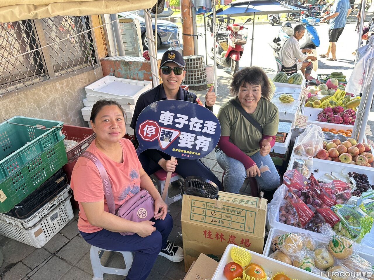穿梭校園與市場 年輕警力跨世代宣導交通安全觀念 | ETtoday地方新聞 | ETtoday新聞雲