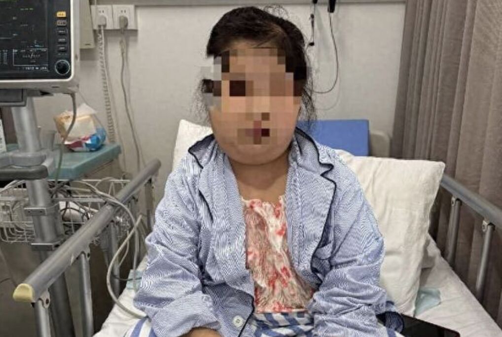 17歲罕病女孩雙腳各生6趾 身材樣貌定格6歲...智力如幼稚園孩童般 | ETtoday大陸新聞 | ETtoday新聞雲