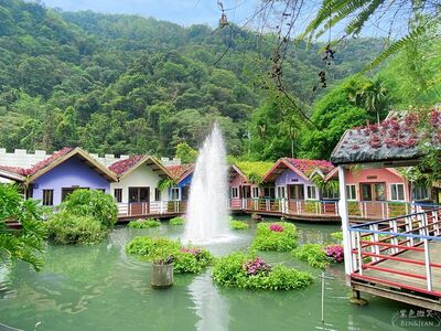 南投埔里4萬坪花園渡假村!住進水上花屋 房內就能泡美人湯