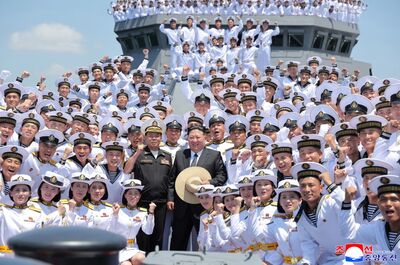 北韓海軍核武化！5千噸驅逐艦服役　金正恩放話：5年內每年建2艘