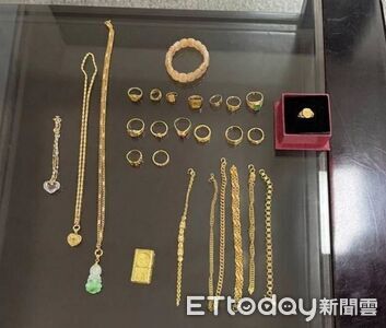 200萬金飾險變垃圾！神明桌藏「傳家寶」成廢家具　清潔隊神救援