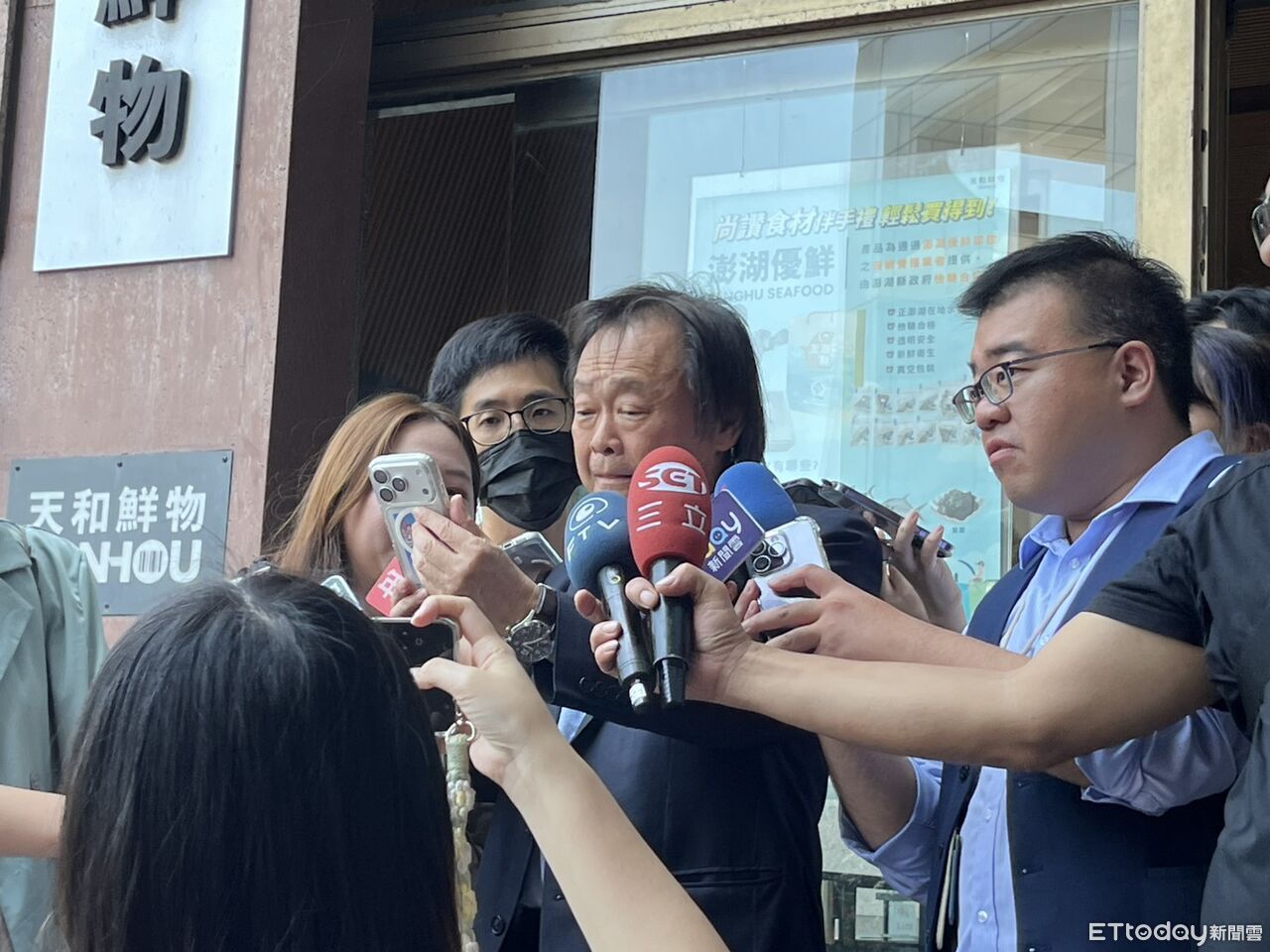 這誰?黃世杰年輕帥照被翻出 王世堅看很久認不出來:梁朝偉嗎? | ETtoday政治新聞 | ETtoday新聞雲