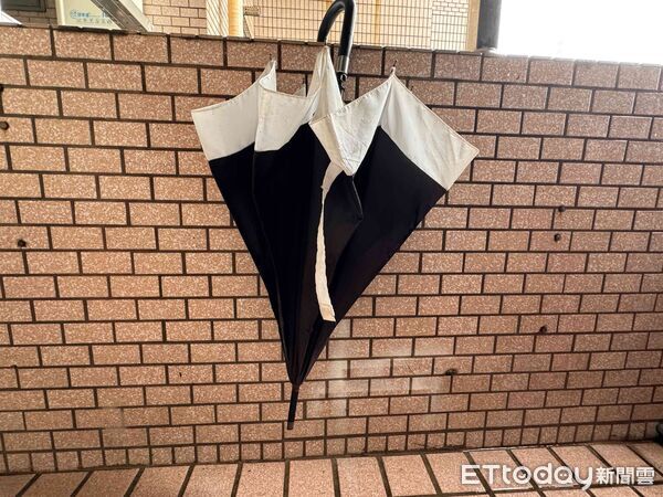 ▲▼雨傘,變臭,快乾。（圖／記者楊智雯攝）