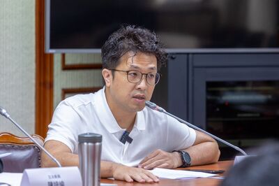 內湖淹水成災 沈伯洋深夜勘災曝3缺口:市府應讓民眾及早準備