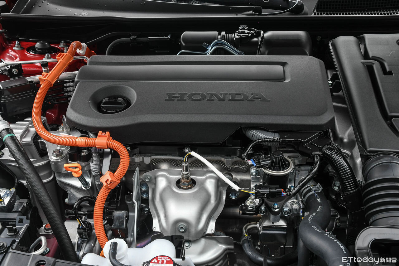 ▲HONDA打破過去日系雙門跑車框架！以截然不同的油電詮釋新美學。（圖／記者徐煜展攝）