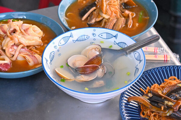 ▲▼福昇小食鱔魚意麵。（圖／橘子狗愛吃糖授權提供）