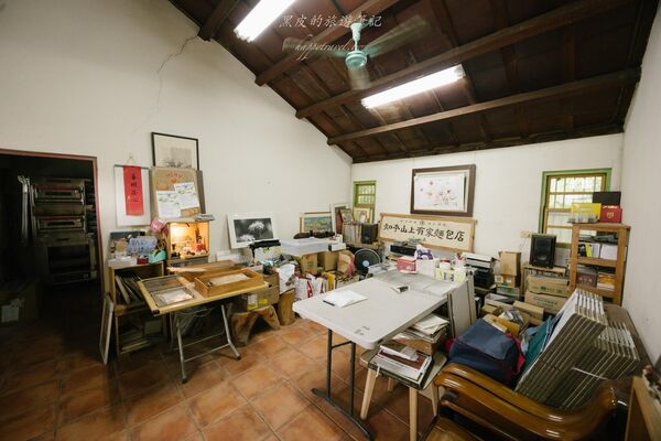 ▲▼知本山上有家麵包店。（圖／部落客黑皮的旅遊筆記授權提供）