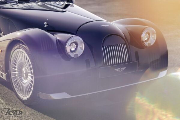 九席專屬訂製，重新定義當代車體製造工藝　Morgan Midsummer Coup&eacute; 正式登場