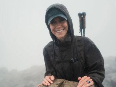 凱特王妃完成國家三峰挑戰 24小時耐力登山為癌症醫院籌款