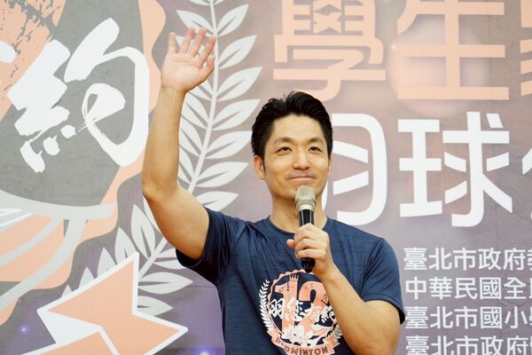 ▲蔣萬安出席「第十二屆『羽您有約』全國校長暨臺北市學生家長會聯合會羽球公益賽」開幕典禮。（圖／北市府提供）