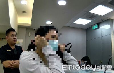 屏東女「投資港股」匯80萬到陌生帳戶 行員通報警方攔阻