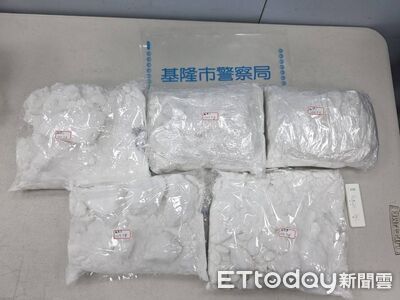 26歲男身懷5大包白色粉末!可製成「7萬顆喪屍煙彈」 市值將上億
