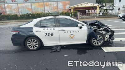 累到精神不濟!花蓮警巡邏車追撞大貨車 車頭潰縮幸未釀傷亡