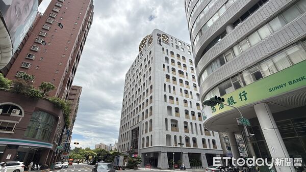 ▲▼    柏仁醫院,高雄         。（圖／記者張雅雲攝）