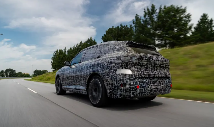 ▲BMW釋出最後一波X5預告！揭露廬山真面目。（圖／翻攝自BMW）