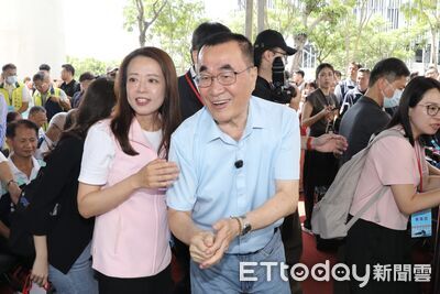 江怡臻:李四川已收到白營邀請 新北藍白聯合競選氛圍非常濃厚