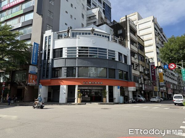 ▲▼ 繼光香香雞            。（圖／記者陳筱惠攝）