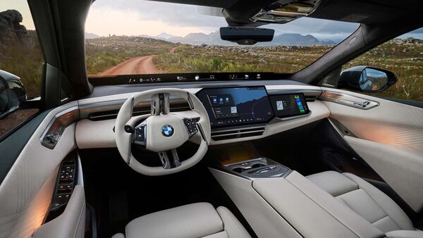 ▲大改款BMW X5正式發表，還首度帶來電動版iX5。（圖／翻攝自BMW）