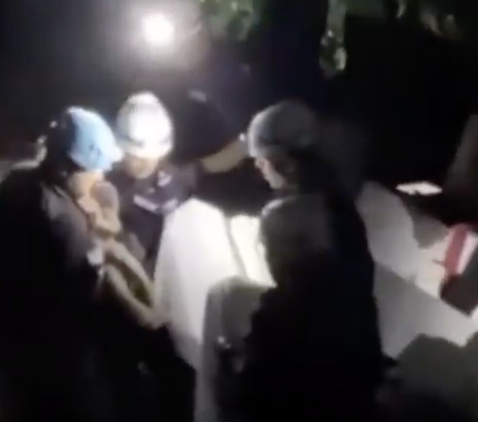 3歲男童困瓦礫堆6天奇蹟倖存! 委內瑞拉強震近2000人亡 | ETtoday國際新聞 | ETtoday新聞雲