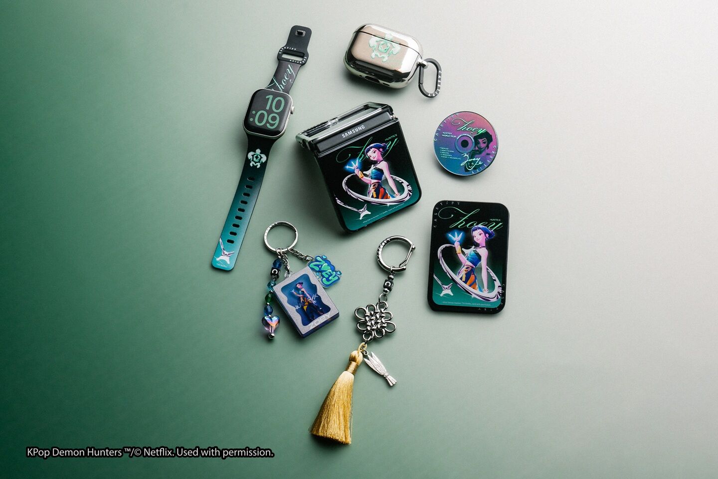 ▲CASETiFY推《獵魔女團》霓虹配件。（圖／品牌提供）