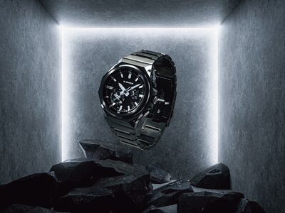 G-SHOCK把都市夜色戴著走 纖薄黑錶酷味十足