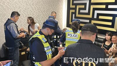 台南暑期青春專案啟動 黃偉哲率隊聯合稽查臨檢保護青少年