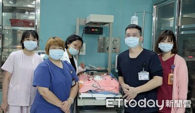 孕婦救護車內急產!早產兒雙腳先露命危 東港安泰搶救母子均安