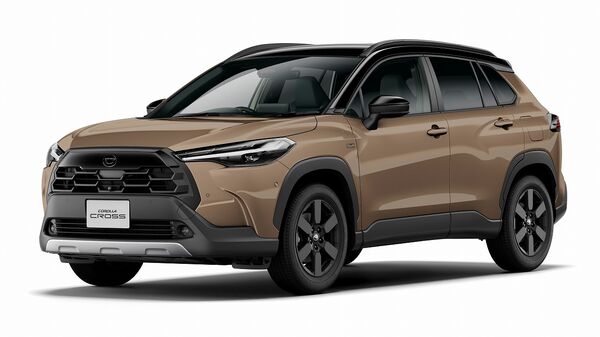 ▲日本正式推出TOYOTA Corolla Cross 60周年！有專屬配色與套件。（圖／翻攝自TOYOTA）