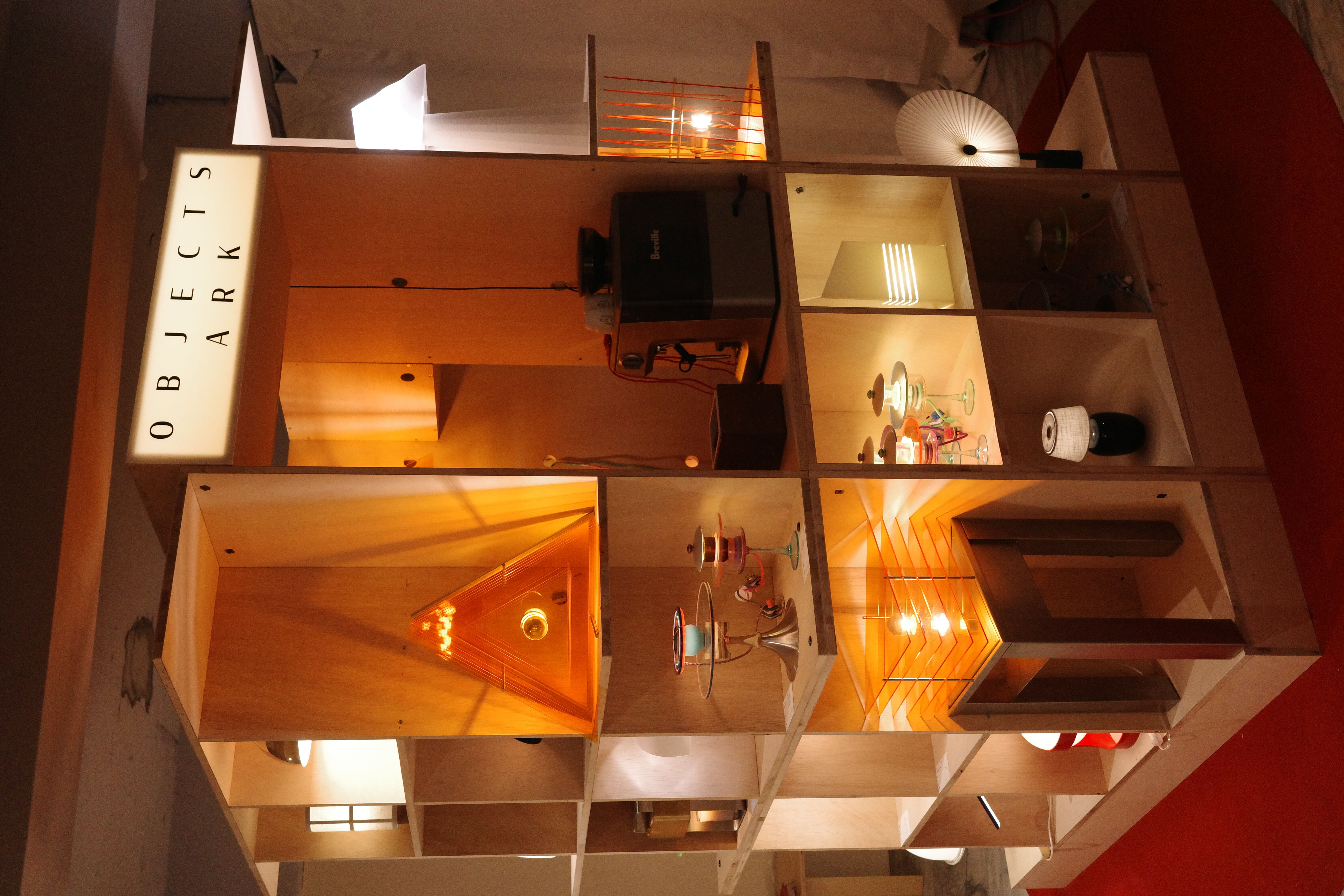 ▲OBJECTS ARK《光的收藏 Collecting Light》展覽。（圖／業者提供）