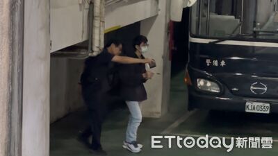 狂換帳號傳「小鳥照」騷擾美女議員!噁男5萬交保 噁爛訊息曝光
