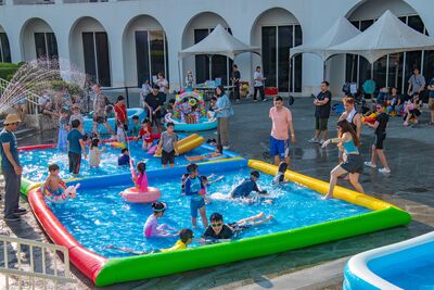 淡水「夏日冰水奇園」憑百元發票入場　鶯歌免費戲水、夜賞光雕