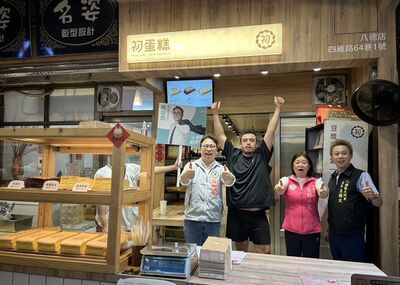 黃世杰出席呂林小鳳座談會 公園、大湳市場掃街拚選票
