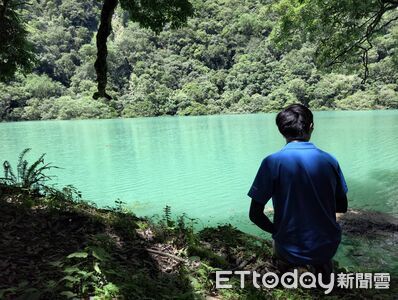 勘查4天完成7任務！萬里溪堰塞湖特遣隊撤離　黑鷹今晨吊掛下山