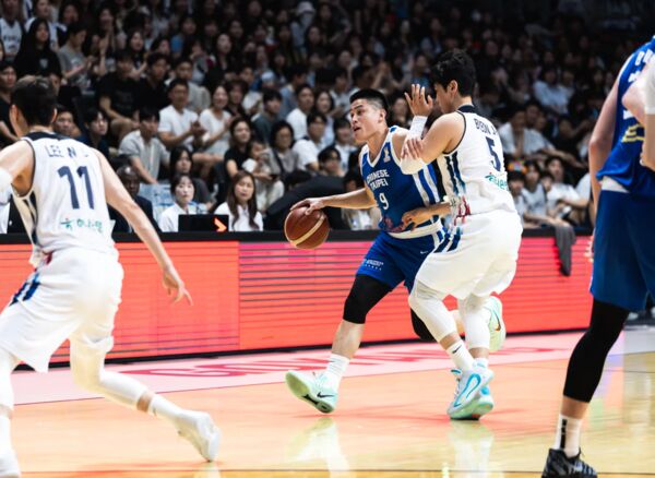 ▲中華男籃陳盈駿、林庭謙、高柏鎧，南韓呂俊錫。（圖／取自FIBA官網） 