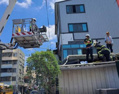快訊/爬屋頂檢查太陽能板!彰化男疑遭電擊倒地 送醫不治