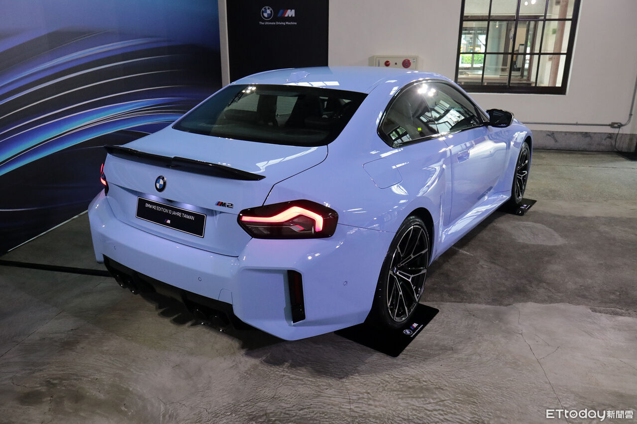 ▲388萬起！BMW「M2雙門跑車10周年限量版」開賣　世界冠軍烤漆加持。（圖／記者張慶輝攝）
