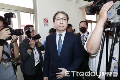 總統府現蹤內蒙？　蔡明彥：共軍打造台灣都市建築執行導彈測試