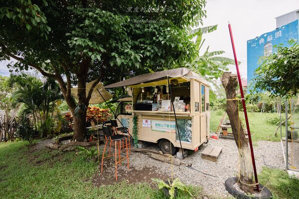 ▲▼飲咖啡都蘭山下香草園。（圖／黑皮的旅遊筆記授權提供）