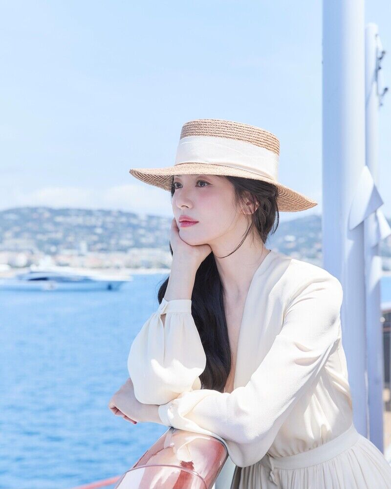 宋慧喬國寶級美貌讓韓網又淪陷！法國行美照兩頂草帽是這品牌，優雅、防曬還能當你度假範本