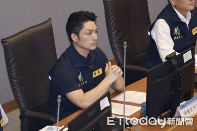 「放颱風假才有帥臉」　蔣萬安的都市傳說破了