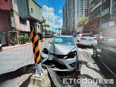 桃園自小客無剎車猛撞分隔島　駕駛精神不濟釀禍